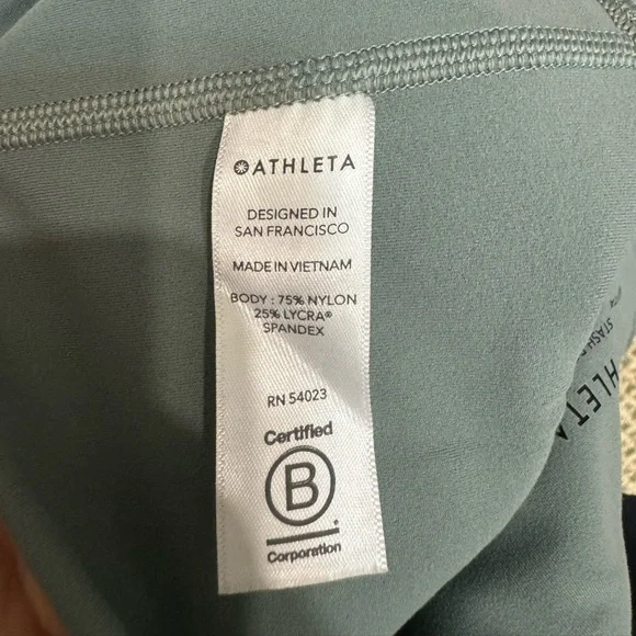 Athleta Salutation Stash Pocket II Colorblock 7/8 Tight Lead Green size SP - Picture 8 of 8
